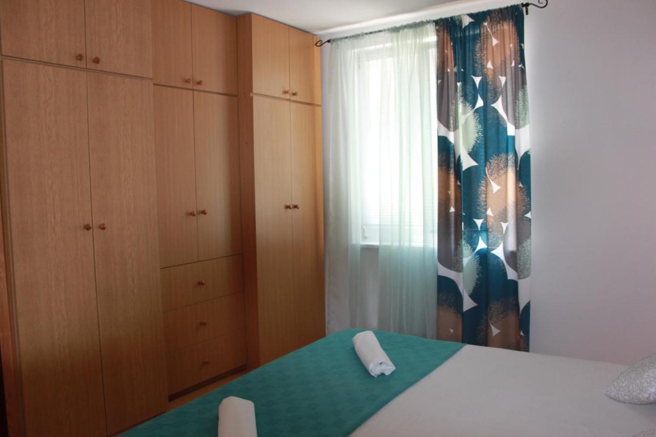 Apartmani Dienes Нови Винодолски Екстериор снимка